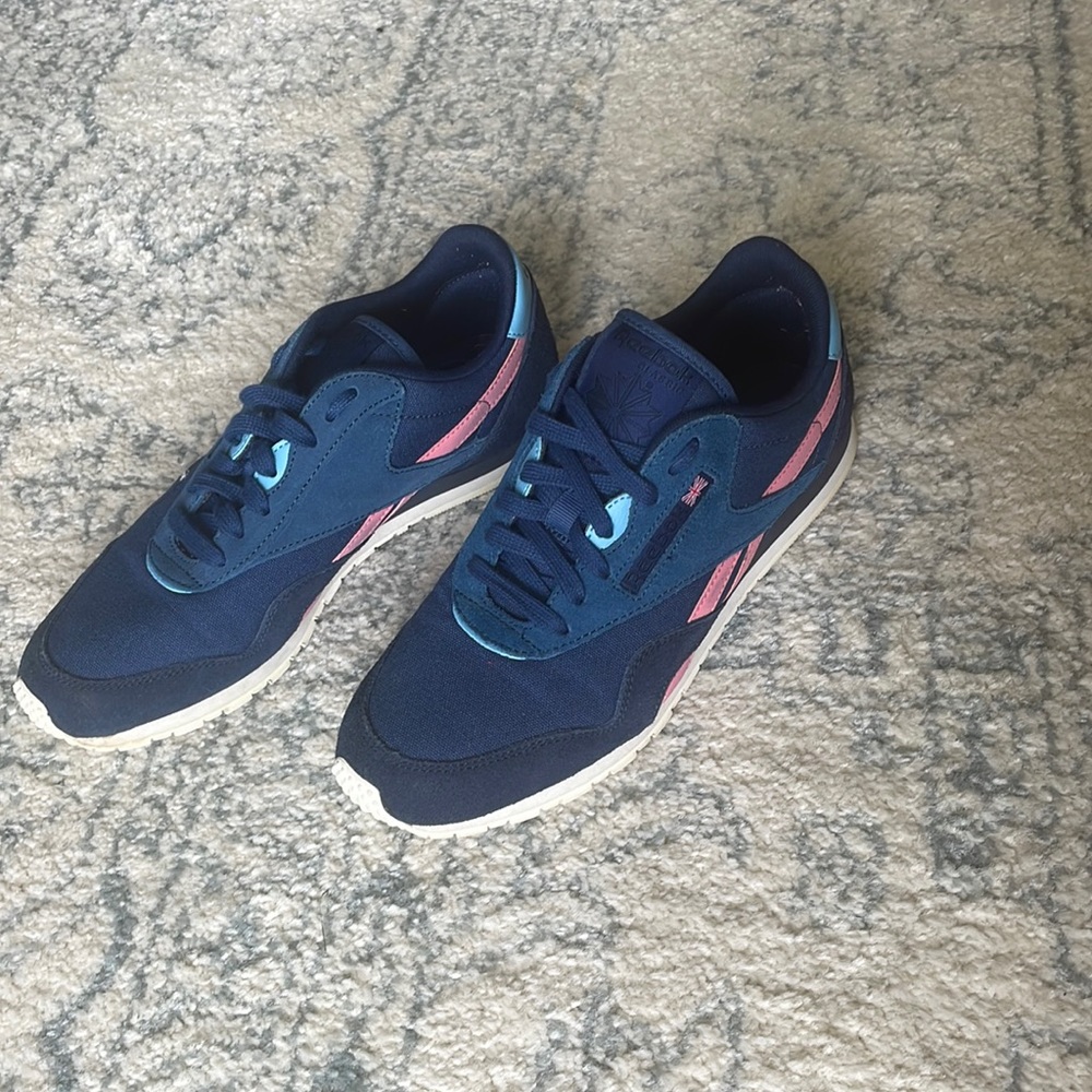 Reebok Tennis Shoes